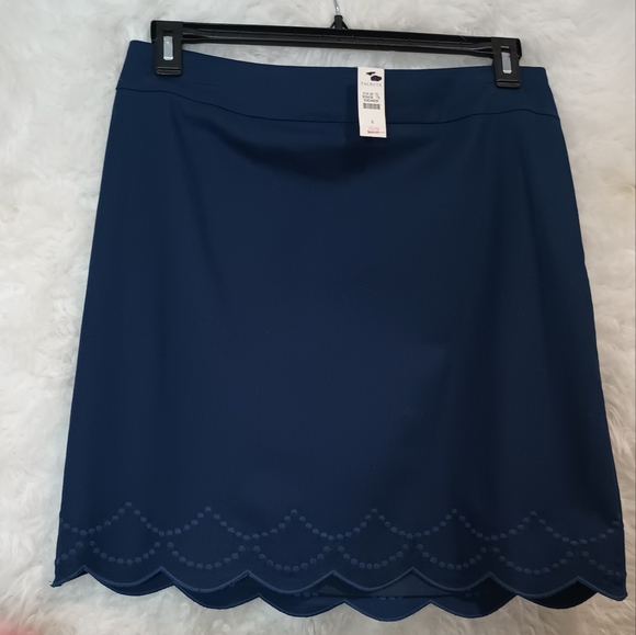 Talbots New With Tags Navy Blue Scalloped Hem Skirt Size 8 - Picture 8 of 10
